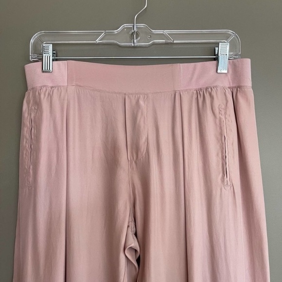 ATM Anthony Thomas Melillo Silk Jogger Pant Pink Size small Pull On Comfortable - Picture 13 of 16